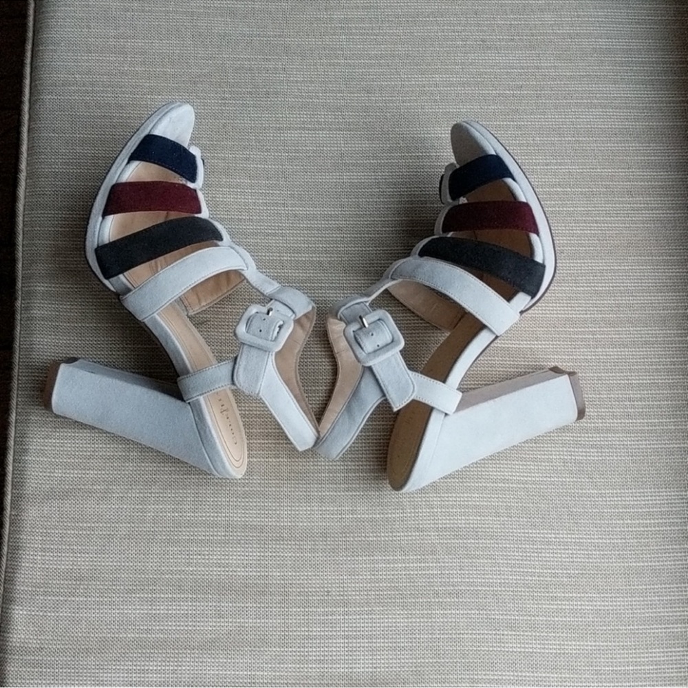 Cole Haan Strappy Suede Heeled Sandal Sz 8